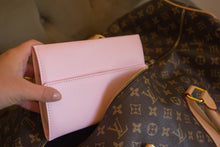 Vegan Leather Travel Jewelry Case - Jewelry Organizer